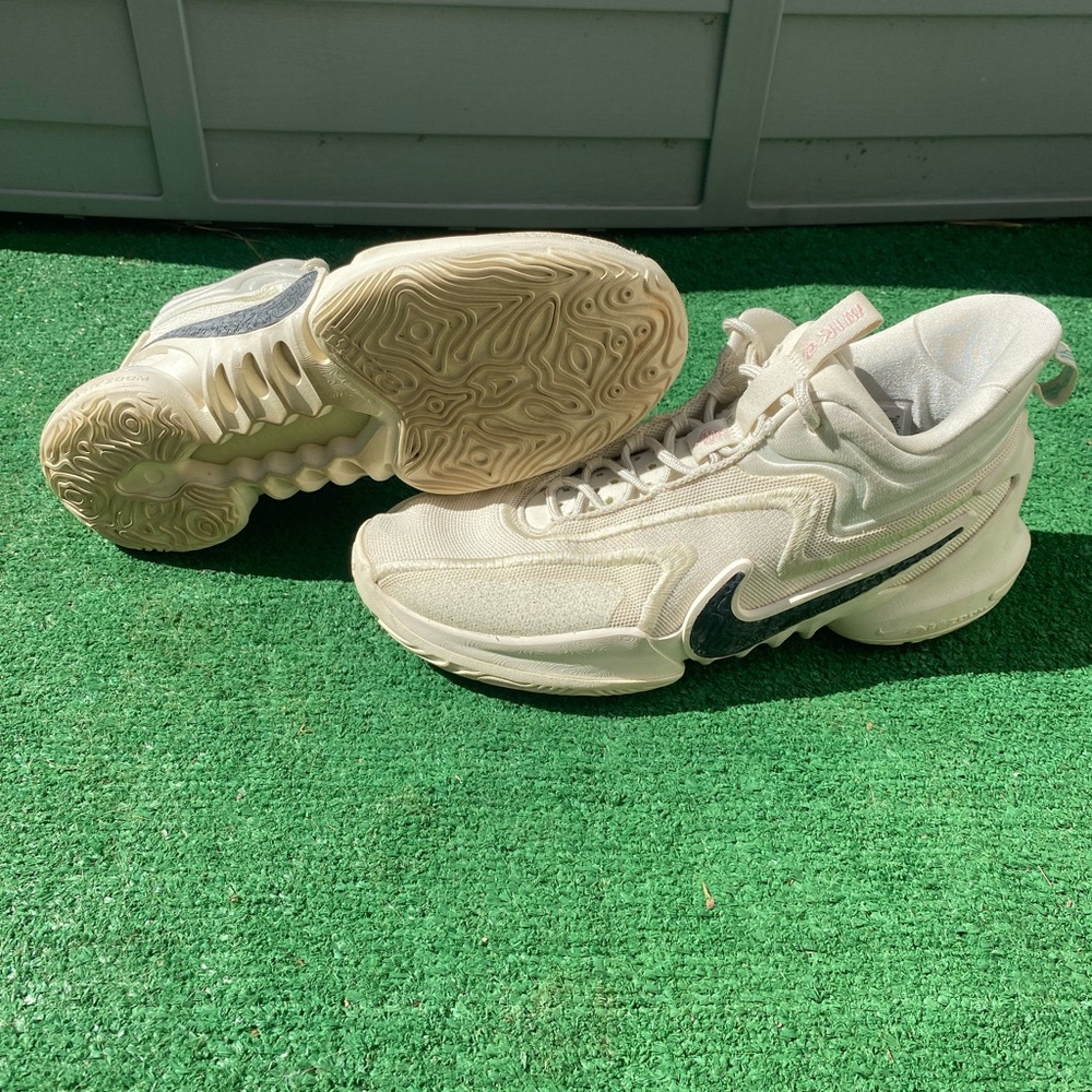Nike Cosmic Unity 2 - size 13 - Coconut Milk colorway